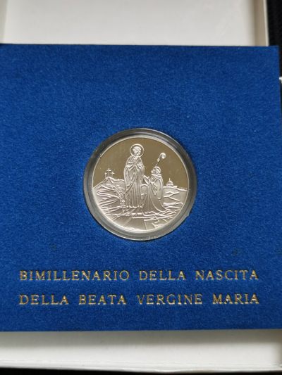 道一币馆币章第五十八场 - 原包装 梵蒂冈1984年圣母玛利亚诞辰2000周年500里拉精制银币
