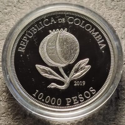 0起1加-纯粹捡漏拍-315银币套币场（五一低佣包邮特惠场） - 哥伦比亚2019年10000比索独立200周年精制纪念币-盒证全（原厂配布袋）