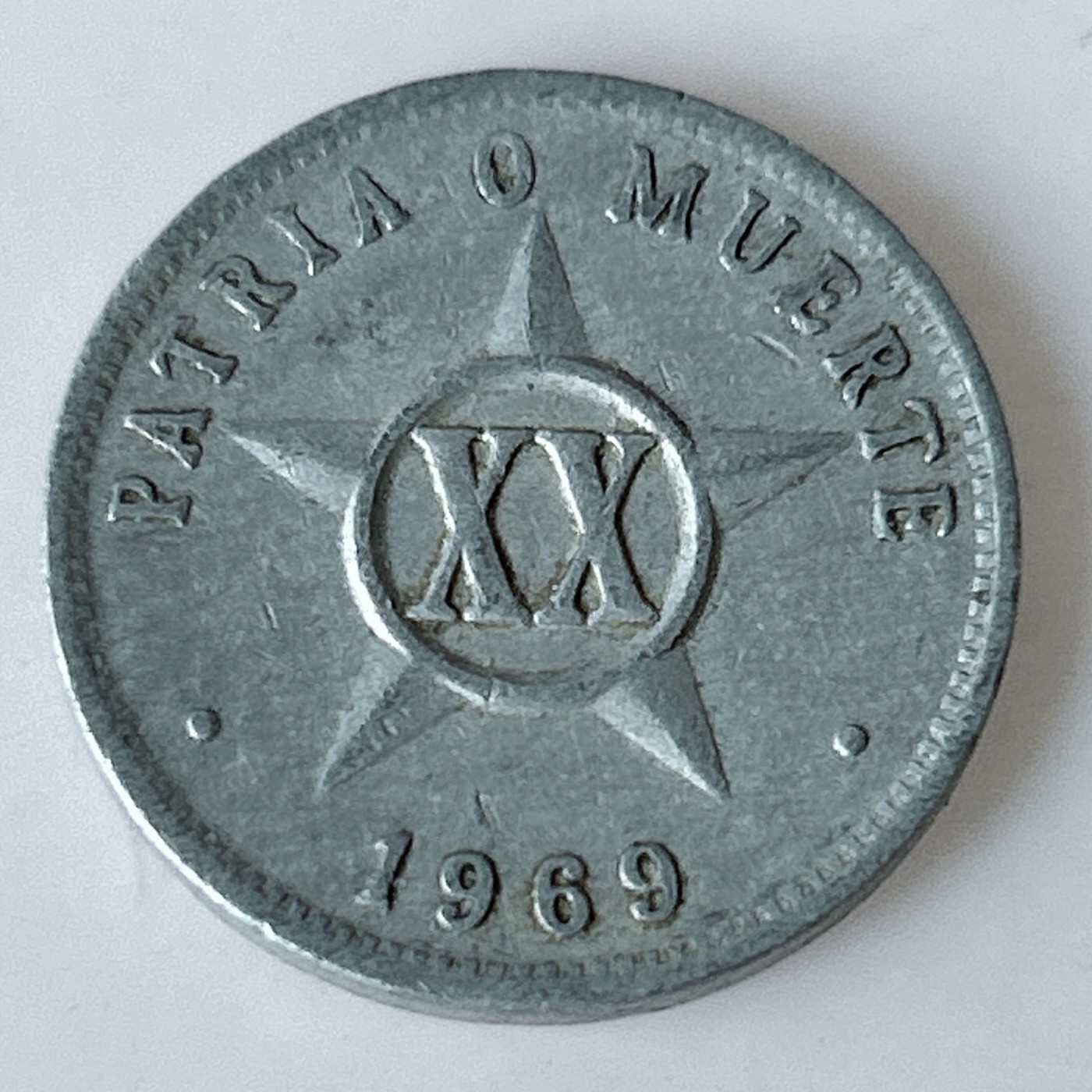 海外回流1元起拍小铺 各国钱币散币场 第11期 古巴1969年20分铝币