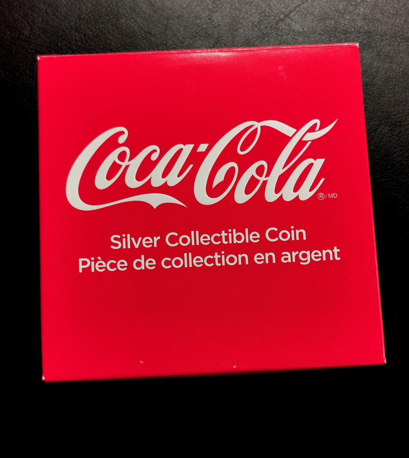 凡希社世界钱币微拍第二百六十七期 2018斐济可乐瓶盖dollar银币原厂包装！