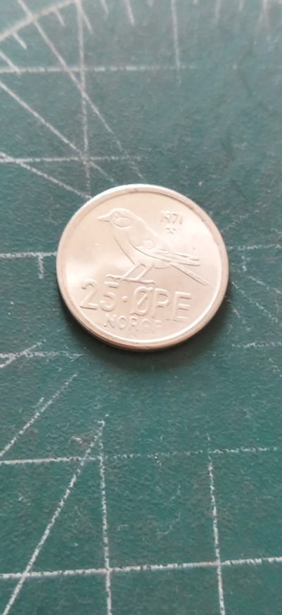 外国硬币初藏2024年第11场 - 挪威25欧尔镍币1971年。