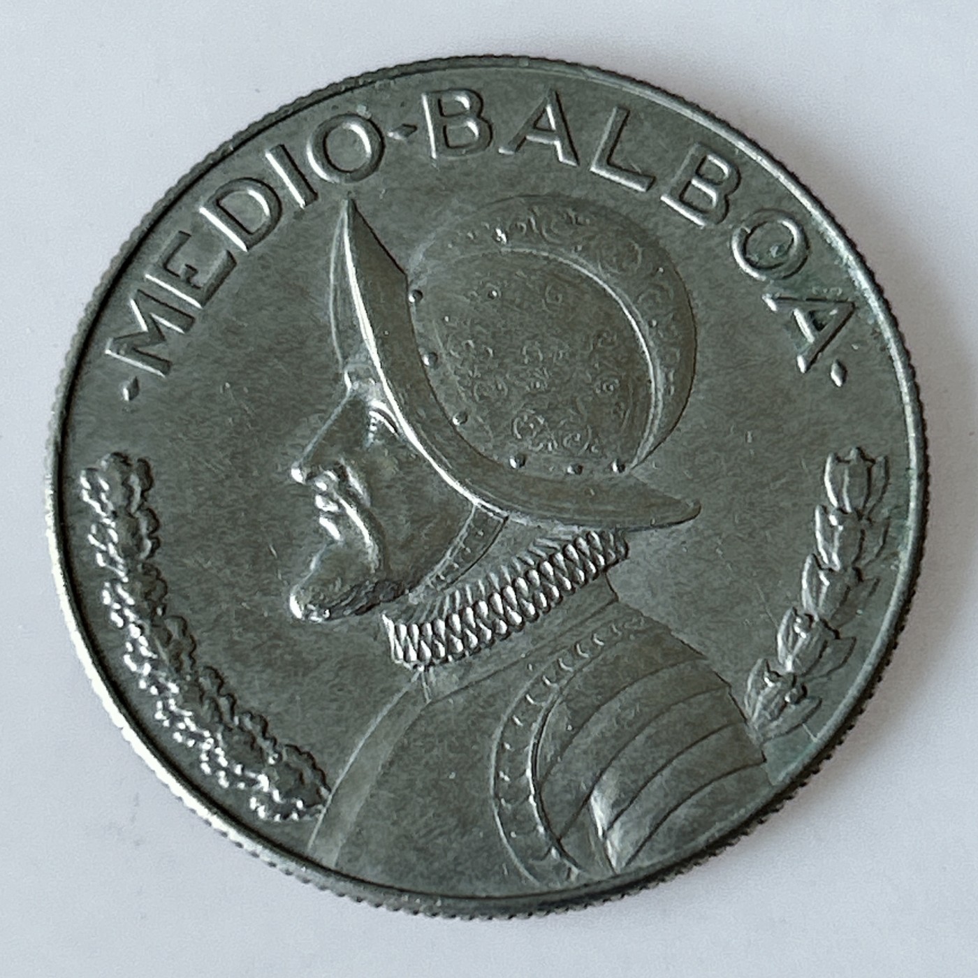 海外回流1元起拍小铺 各国钱币散币场 第11期 巴拿马1975年征服者武士50分 1/2巴波亚