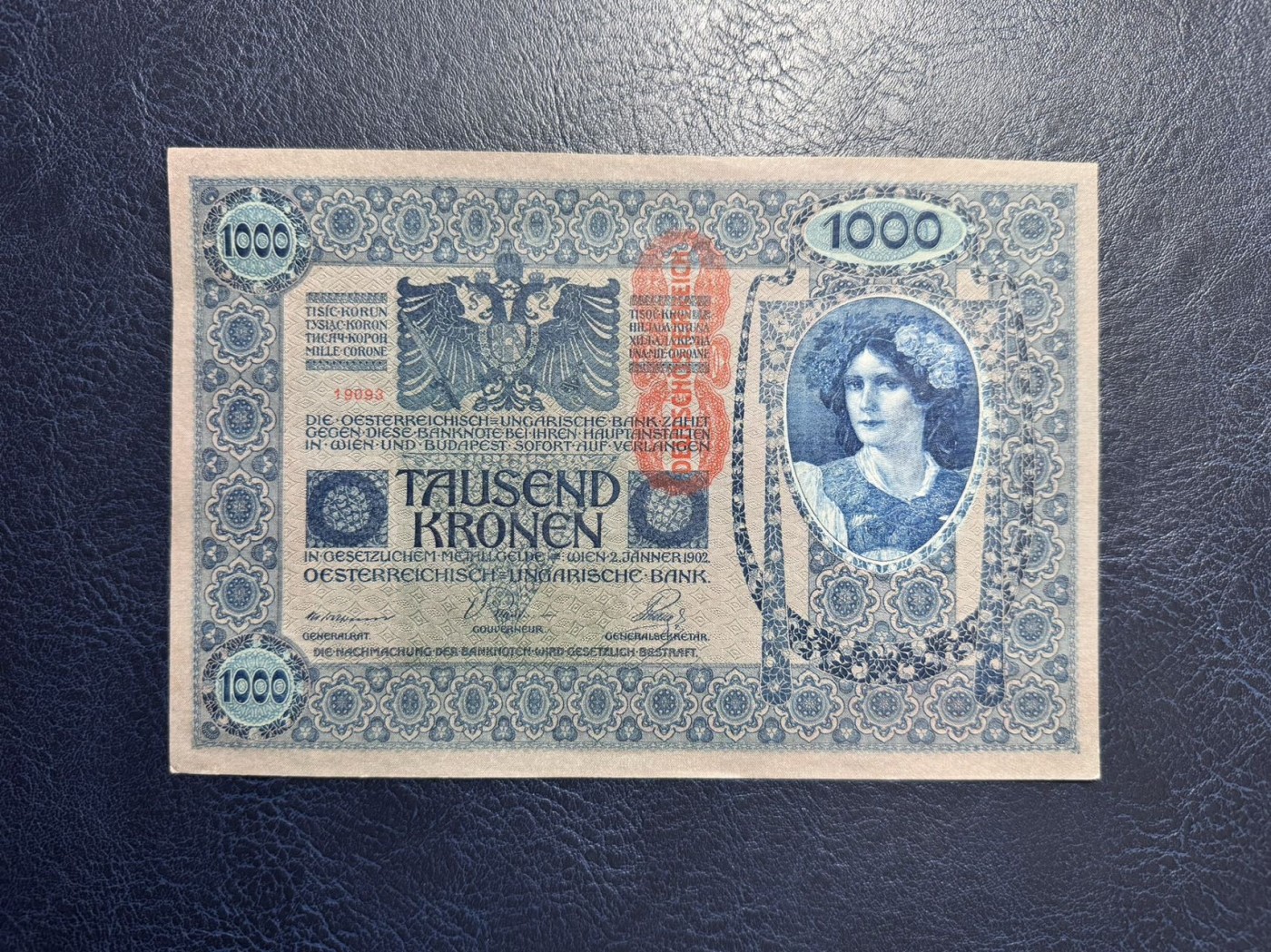 收藏联盟Quantum Auction 第341期拍卖  奥匈帝国加盖奥地利1902年1000克朗 品相UNC- 细节如图 大票幅