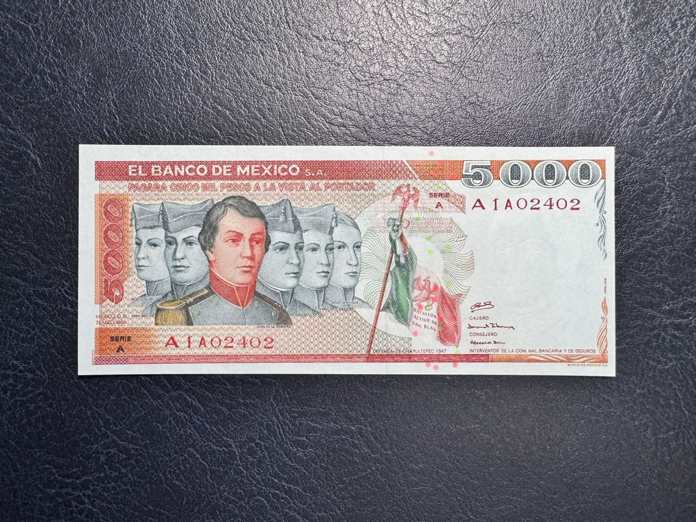 收藏联盟Quantum Auction 第341期拍卖  墨西哥1980年5000比索 品相全新UNC 首发冠 稀少 票面自然油墨收缩 查普特佩克城堡