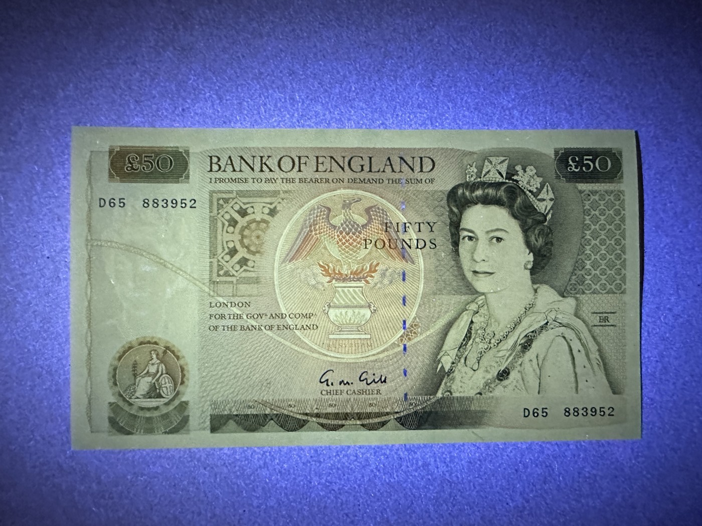 《张总收藏》148期-外币周六畅拍场 英格兰50镑 UNC D序列 边缘有处荧光