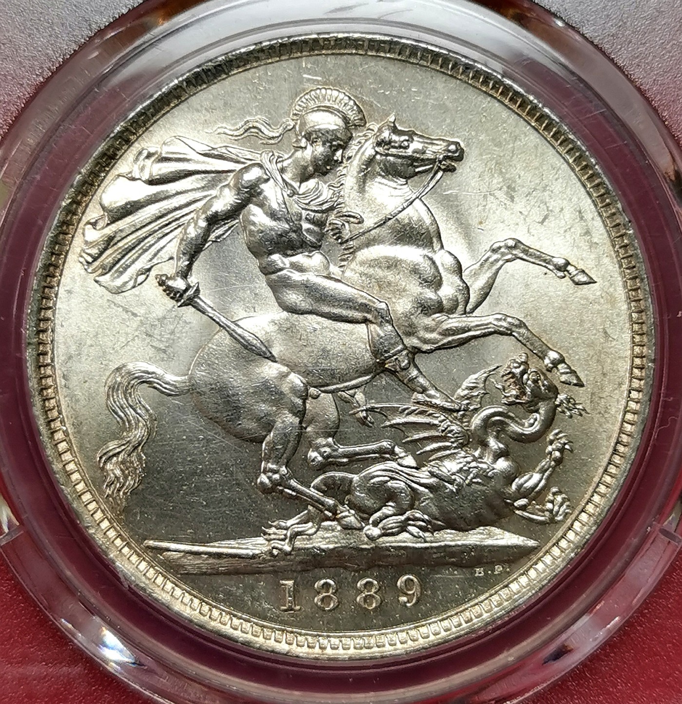 凡希社世界钱币微拍第二百六十七期 1889英国老维高冠马剑大银PCGS-MS62，淡色金彩！
