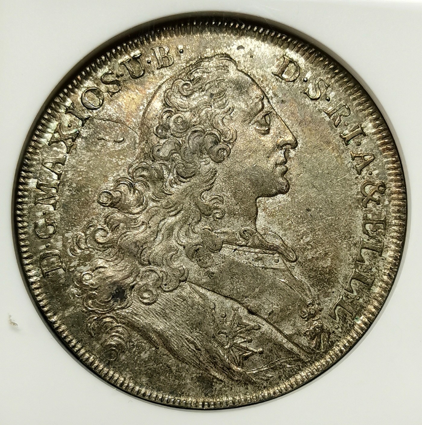 凡希社世界钱币微拍第二百六十七期 1765巴伐利亚马克西米利安三世圣母子泰勒大银NGC-AU58，原味灰彩，压铸细节出色！