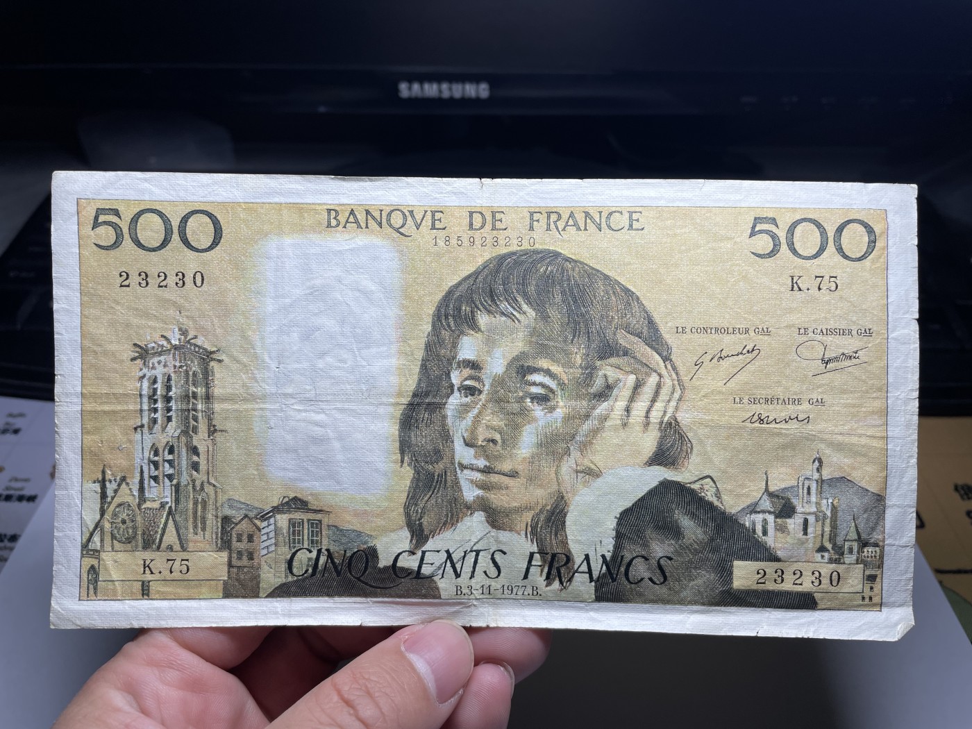 2024年集古藏今外币拍卖第五期-第9场—（总第49拍） 1977年法国500法郎