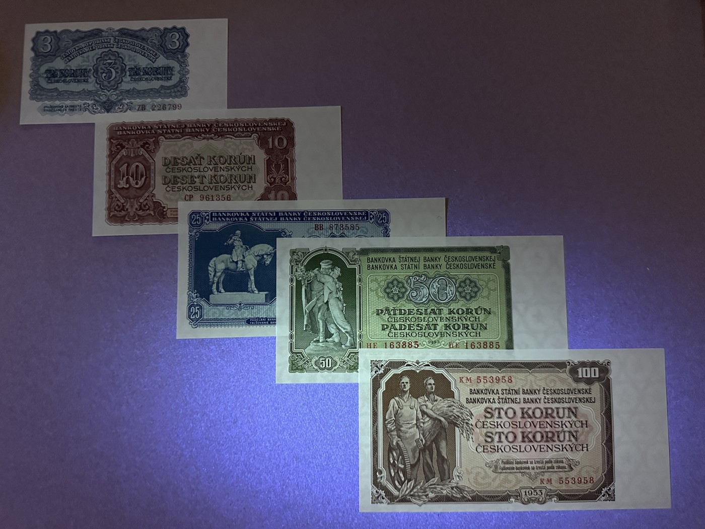 《张总收藏》148期-外币周六畅拍场 捷克斯洛伐克3-100克朗5张 UNC 1953年版