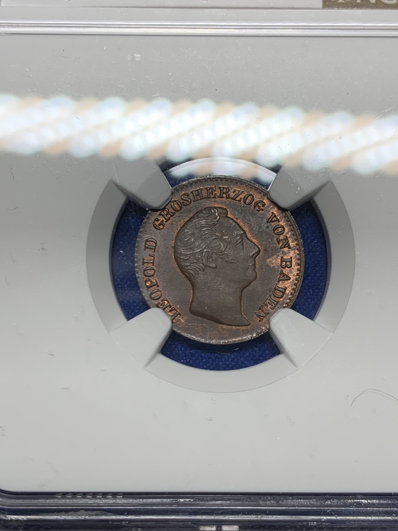 《竞宝斋》第263场-周日，周一 2场连拍 (全场包邮) NGC MS64BN 德国巴登1842年1/2克鲁泽 铜光犹在