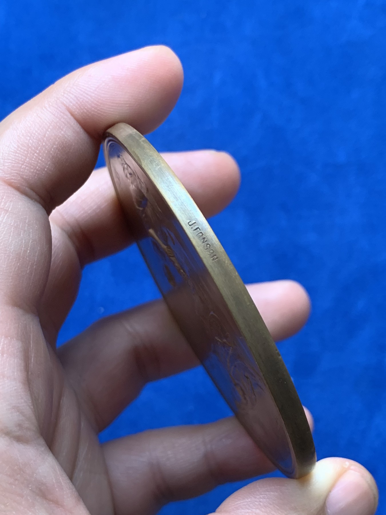 《竞宝斋》第263场-周日，周一 2场连拍 (全场包邮) 法国 1922年 兴业银行成立100周年纪念铜章 126.6克 75.3mm