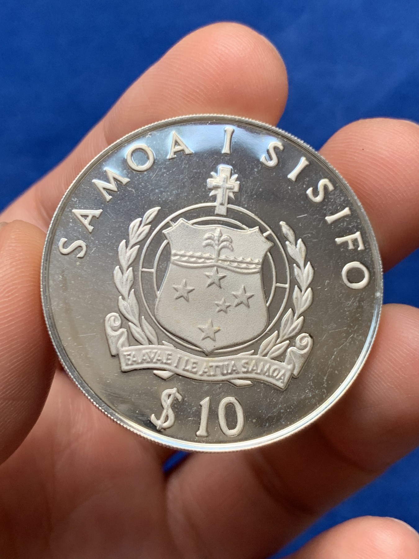 《竞宝斋》第263场-周日，周一 2场连拍 (全场包邮) 萨摩亚1986年10塔拉精制大银币