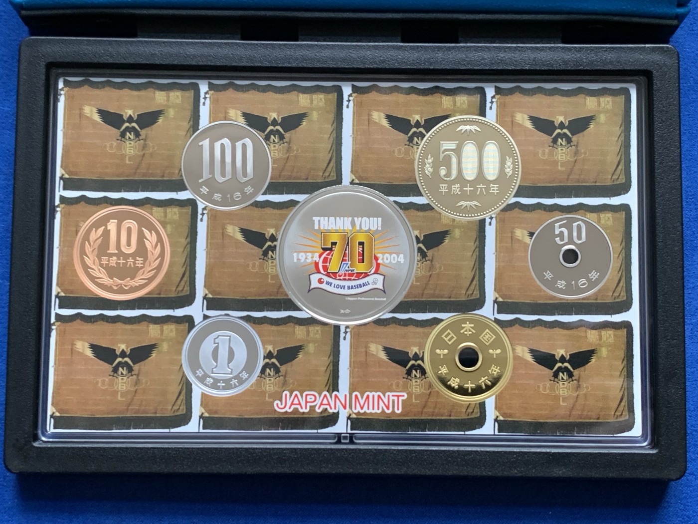 《竞宝斋》第263场-周日，周一 2场连拍 (全场包邮) 2004年日本职业棒球诞生70周年纪念套币