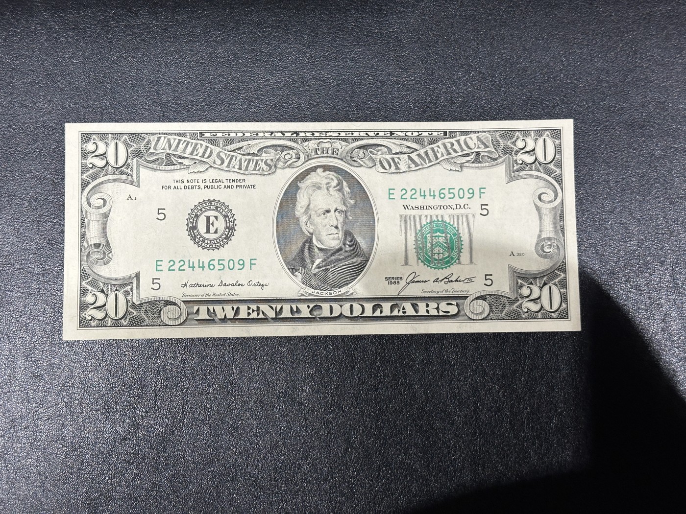 《外钞收藏家》第三百六十五期（连拍第二场） 1985年美国20美元 有暗折 AU品相