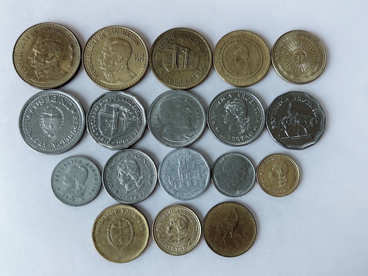 第一海外回流一元起拍收藏 散币专场 第85期 阿根廷硬币 18枚 无重复