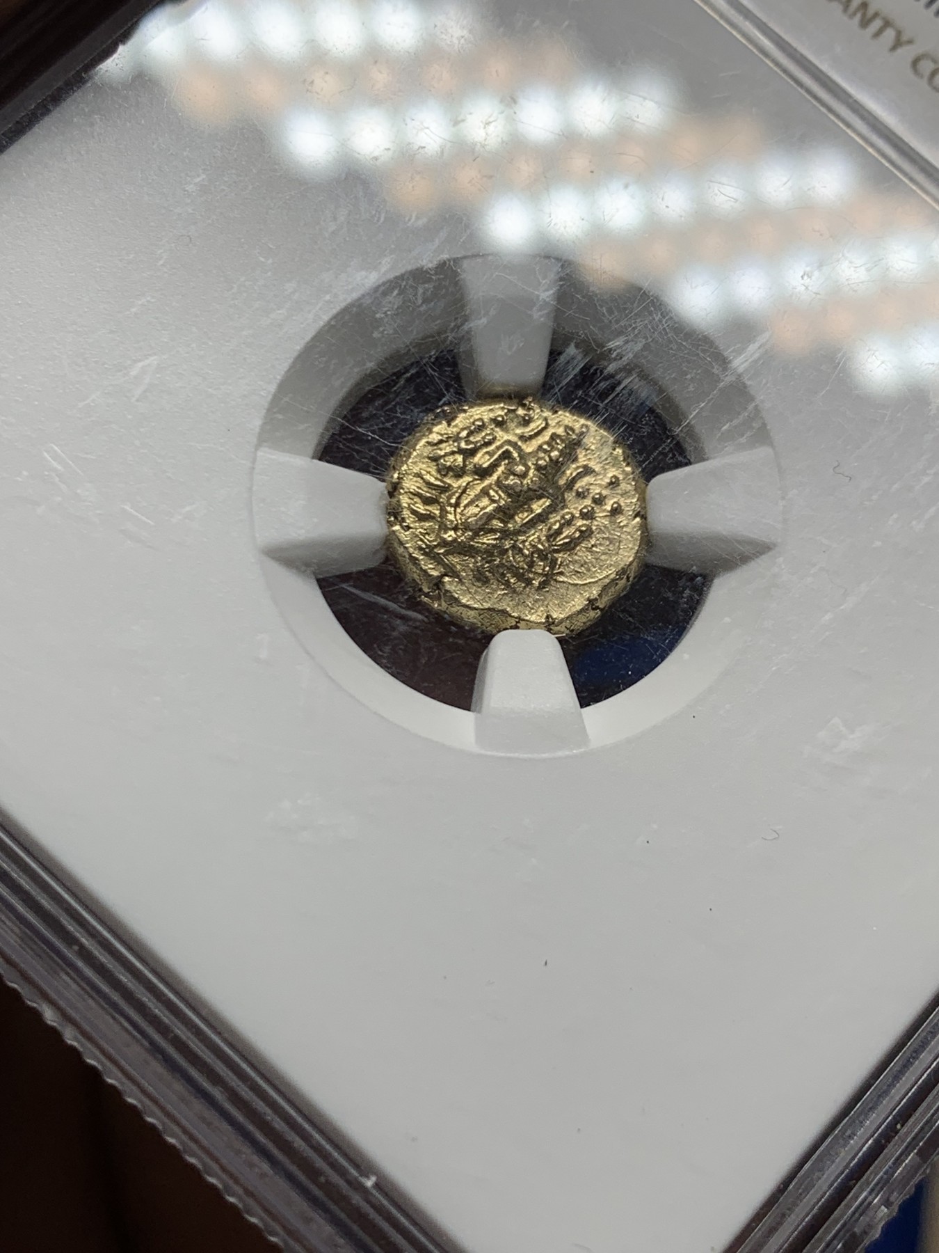 《竞宝斋》第263场-周日，周一 2场连拍 (全场包邮) NGC MS62 荷属印度 1760-94 1 Pagoda金币 约3.42克 少见品种 毗湿奴打制清晰 整体状态难得