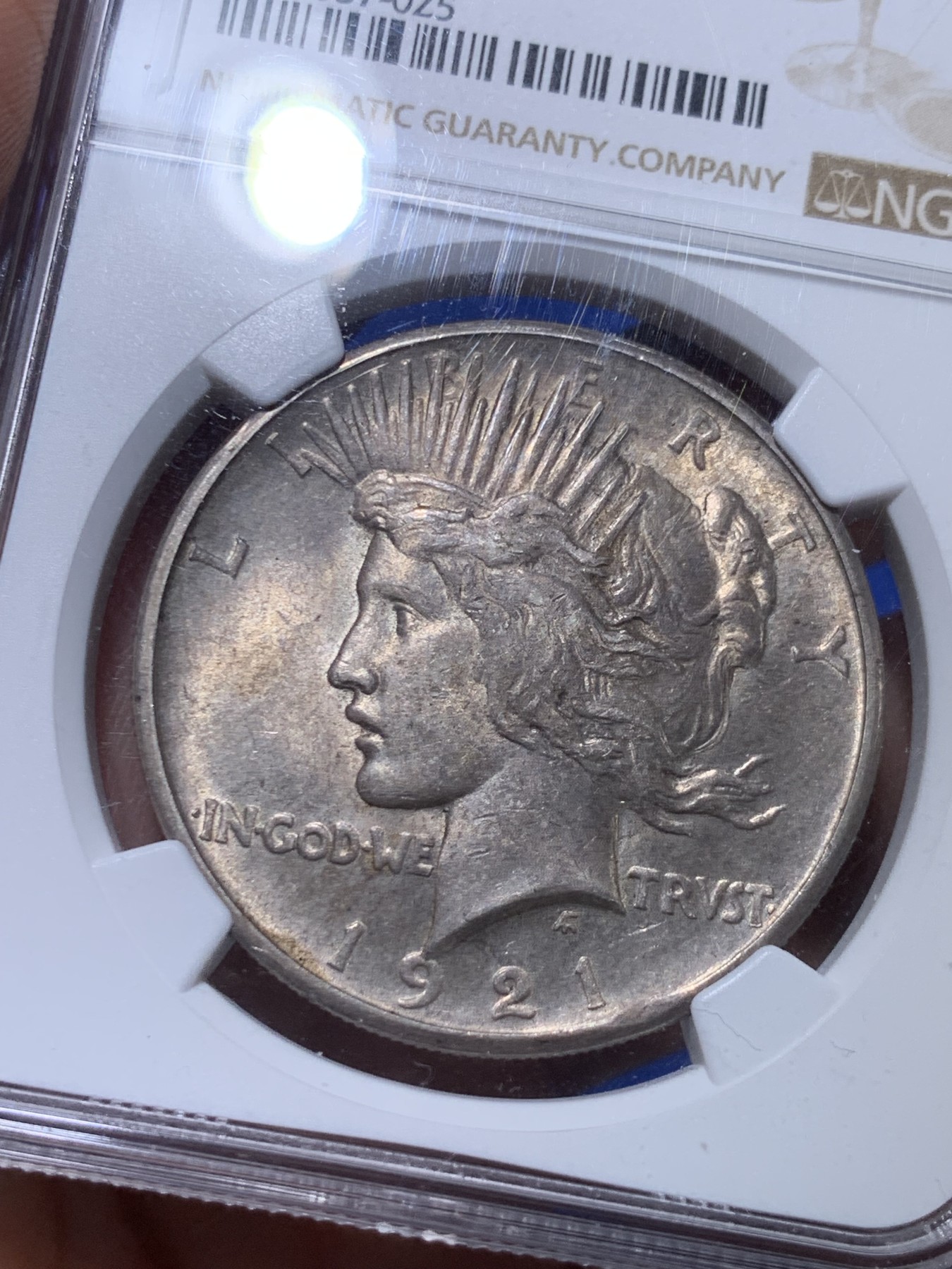 《竞宝斋》第263场-周日，周一 2场连拍 (全场包邮) NGC MS62 美国 1921年 和平鸽银币 首年高浮雕 和平币中的大名誉品 1921年12月28日投产 总共生产100万枚 美系流通币中铸币量算很少了