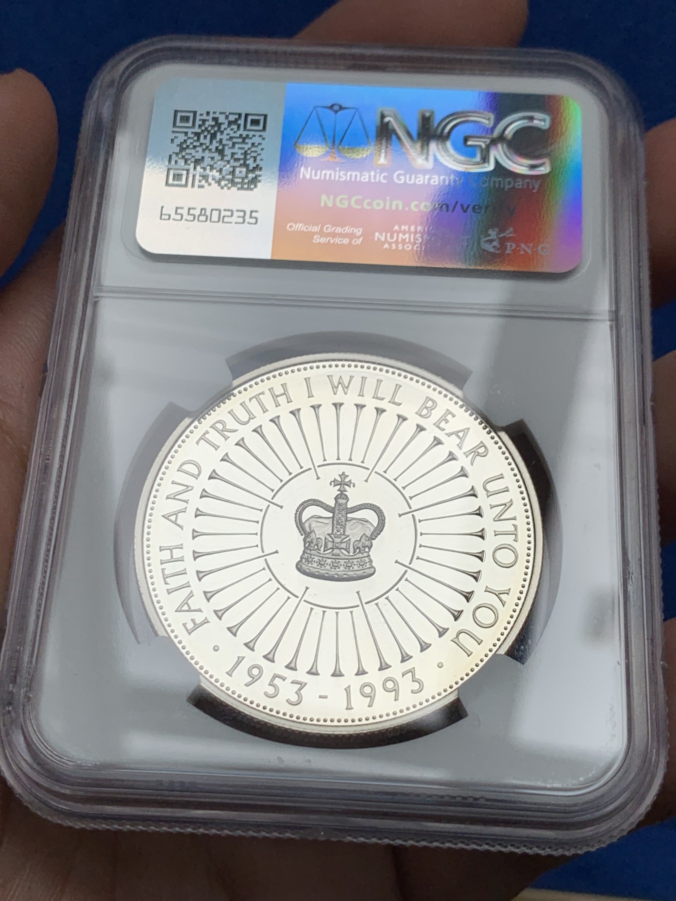 《竞宝斋》第263场-周日，周一 2场连拍 (全场包邮) NGC PF69UC 英国 1993年 女王伊丽莎白二世加冕40周年 5镑 银币（证书齐全，性价比超高）