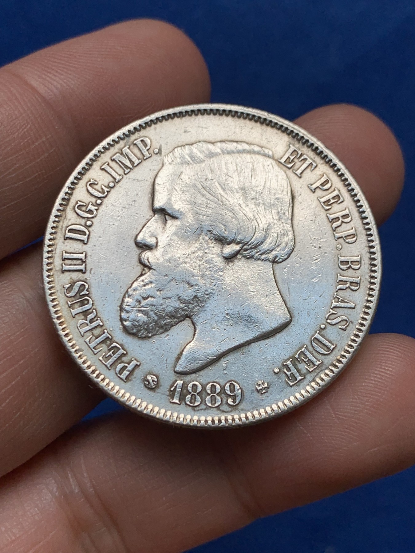 《竞宝斋》第263场-周日，周一 2场连拍 (全场包邮) 巴西1889年佩德罗二世2000瑞斯银币