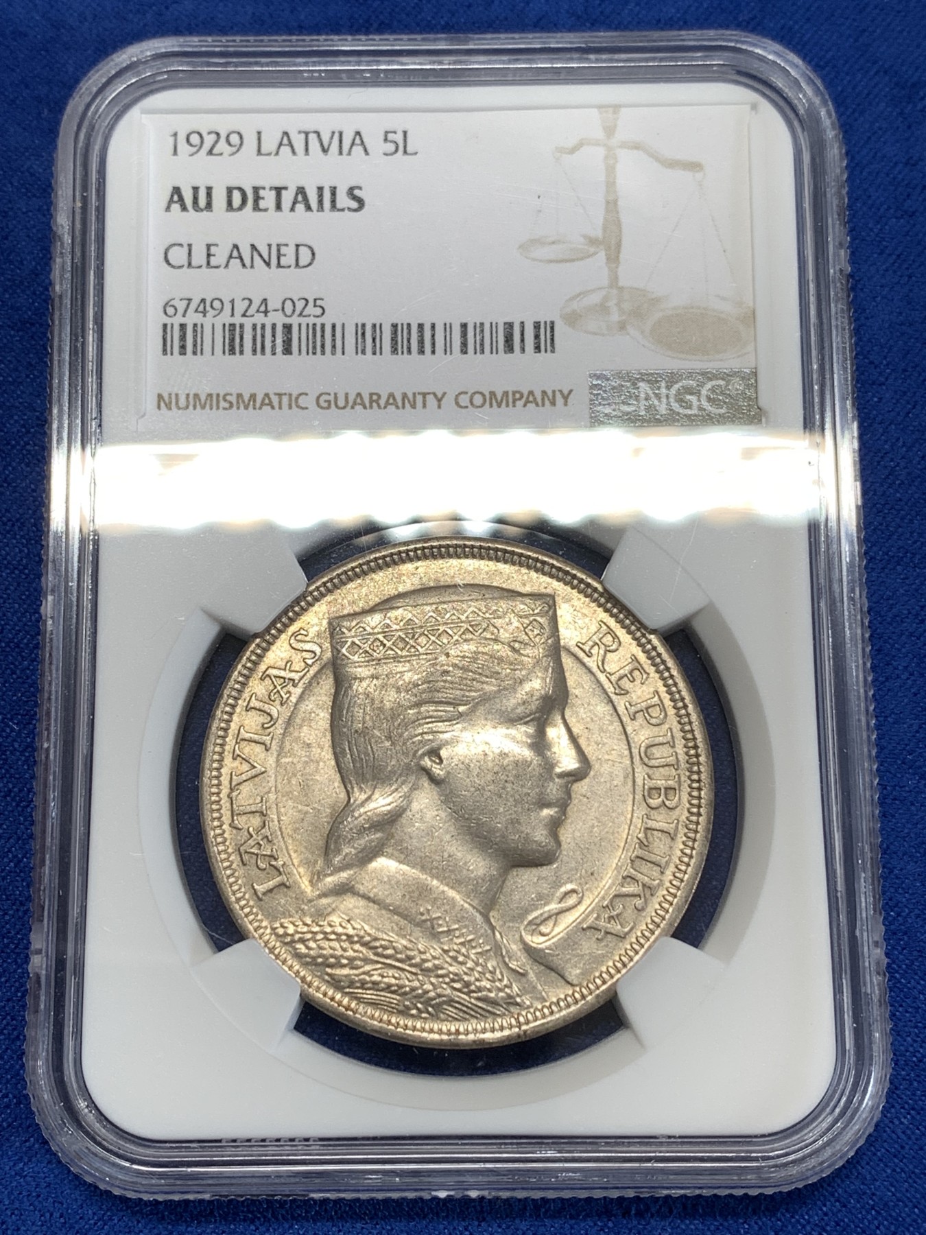 《竞宝斋》第263场-周日，周一 2场连拍 (全场包邮) NGC AUD 拉脱维亚1929年谷物女神5拉脱银币