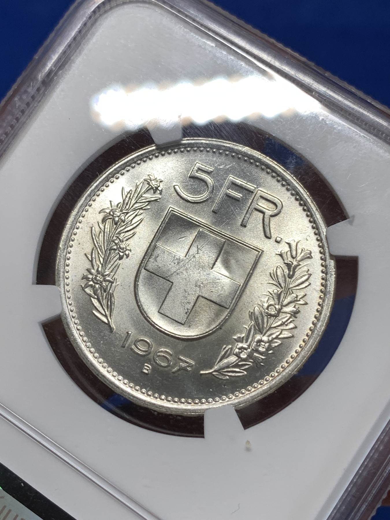 《竞宝斋》第263场-周日，周一 2场连拍 (全场包邮) NGC MS65 瑞士1967年5法郎银币