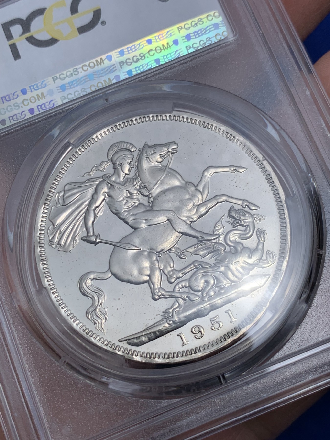 《竞宝斋》第263场-周日，周一 2场连拍 (全场包邮) PCGS PL65 英国1951乔治六世镍马剑 此币P家高分不容易 能评上65的不多 经典马剑的雄风尽在大英