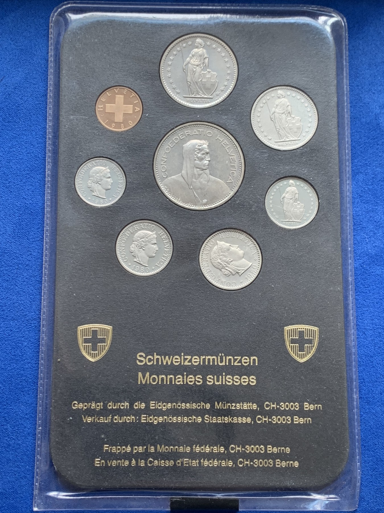 《竞宝斋》第263场-周日，周一 2场连拍 (全场包邮) 瑞士1980年 八枚精制币套装 早期造币厂封装版