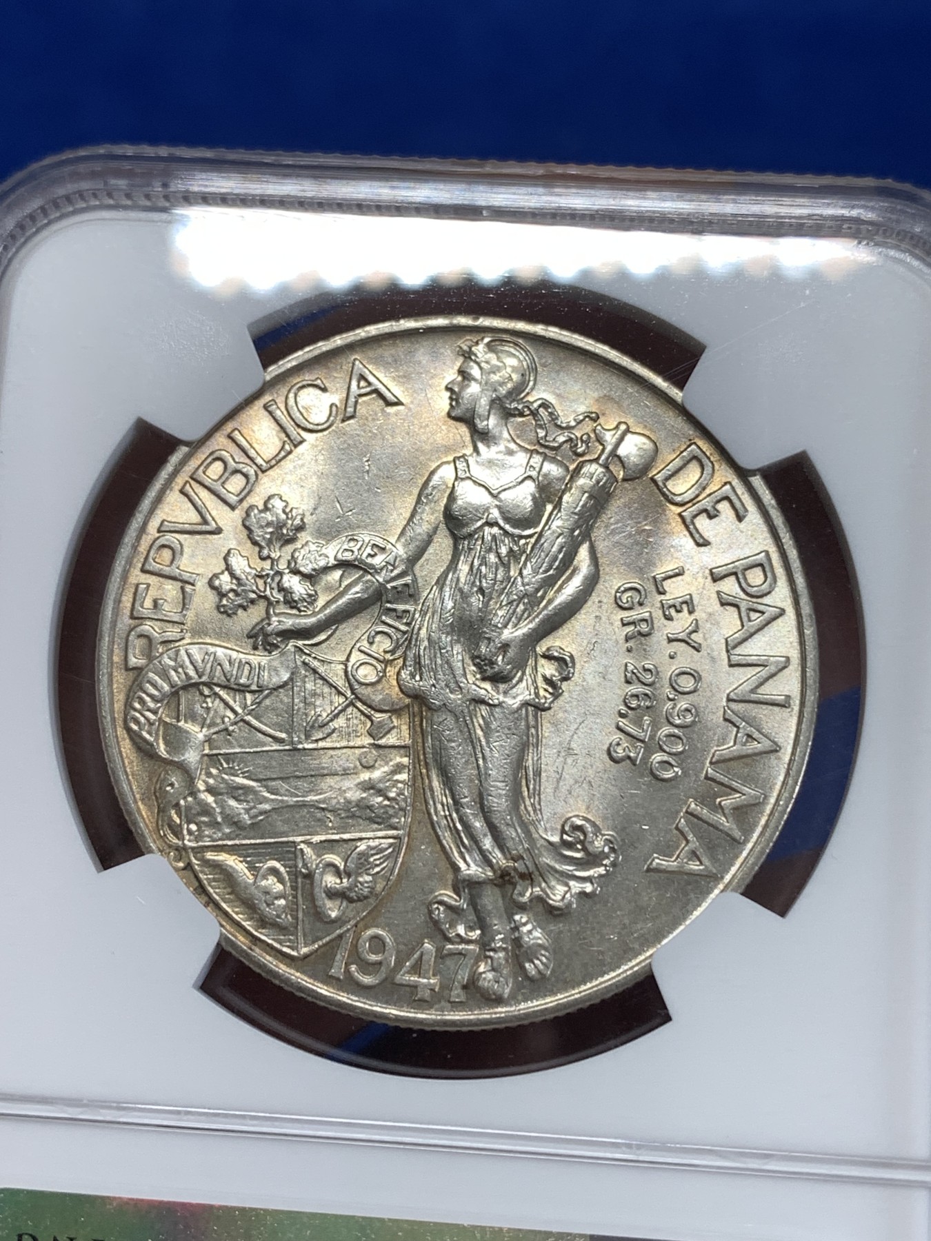 《竞宝斋》第263场-周日，周一 2场连拍 (全场包邮) NGC MS62 巴拿马1947年一巴尔博亚大银币，底板转光，拉丁美洲主币，有上涨空间。