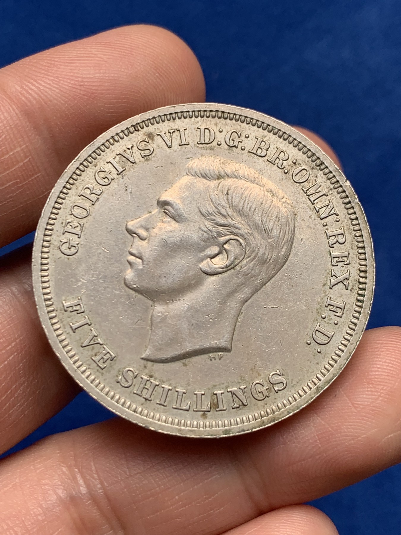 《竞宝斋》第263场-周日，周一 2场连拍 (全场包邮) 1951英国乔治六世最后的马剑1克朗镍币