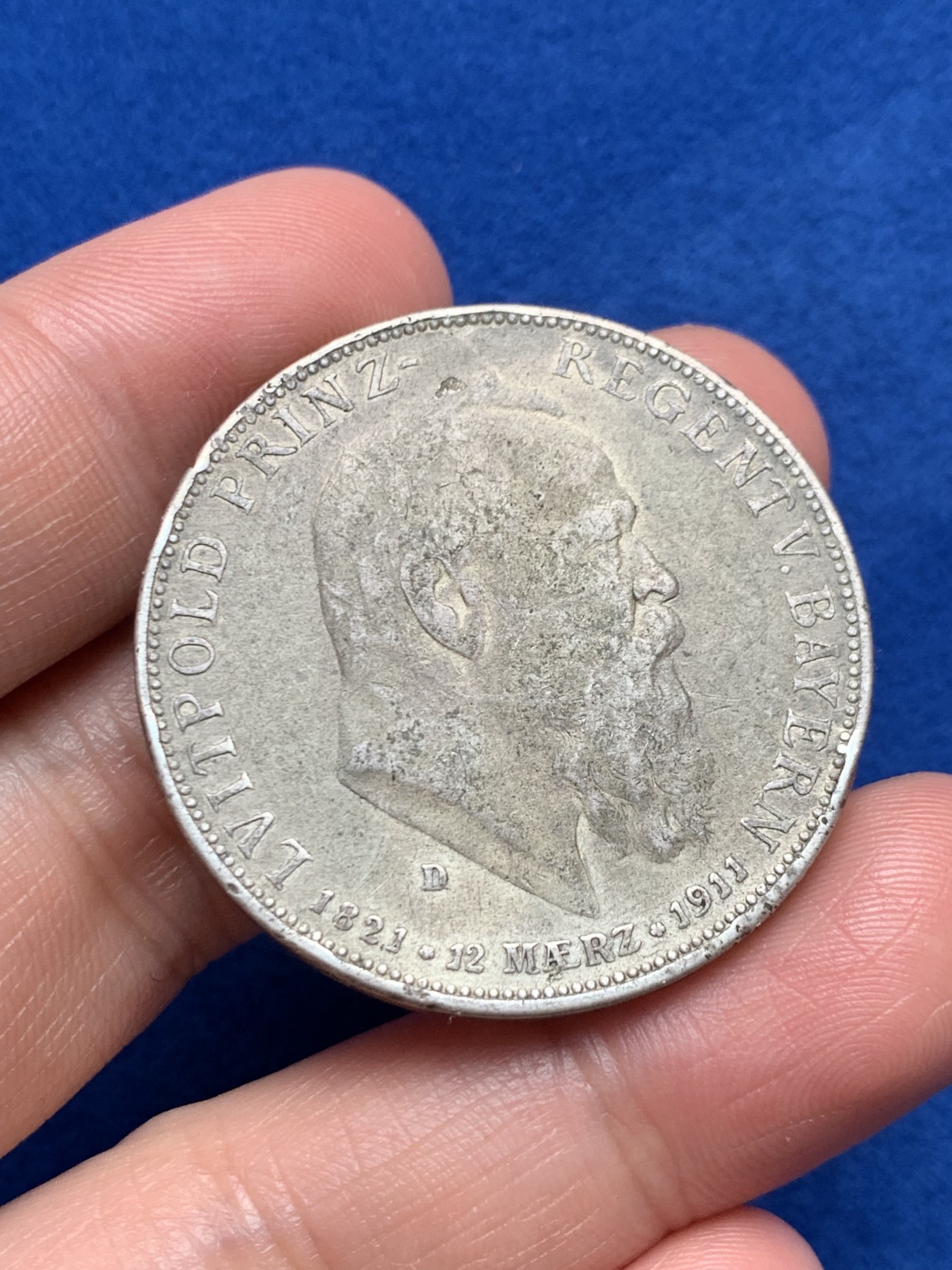 《竞宝斋》第263场-周日，周一 2场连拍 (全场包邮) 德国1911年巴伐利亚利奥波德5马克大银币 原味包浆 自然流通