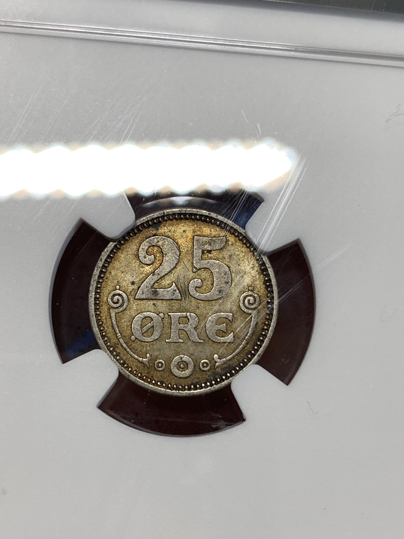 《竞宝斋》第263场-周日，周一 2场连拍 (全场包邮) NGC AUD 丹麦1919年25欧尔银币 五彩包浆