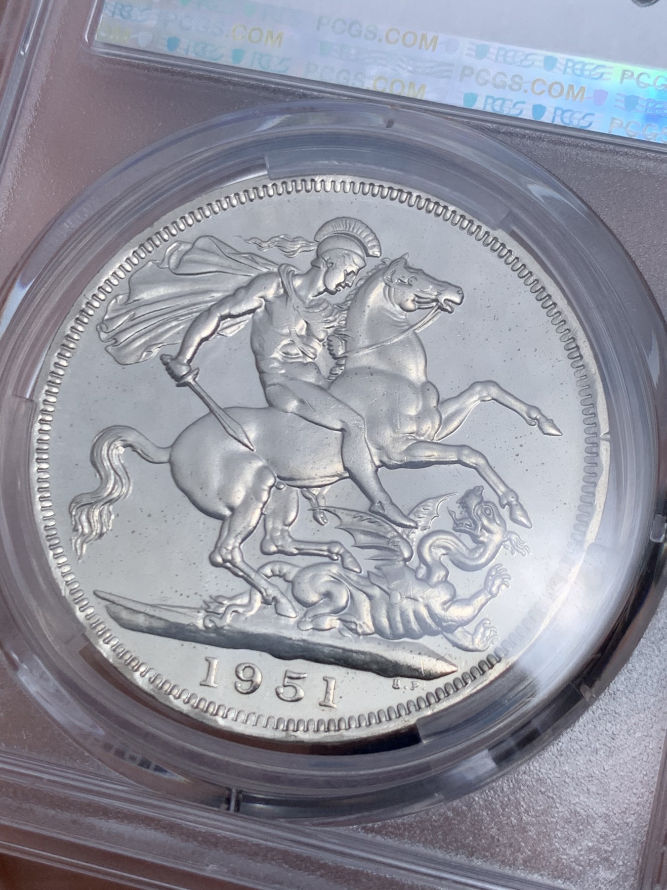 《竞宝斋》第263场-周日，周一 2场连拍 (全场包邮) PCGS PL65 英国1951乔治六世镍马剑 此币P家高分不容易 能评上65的不多 经典马剑的雄风尽在大英