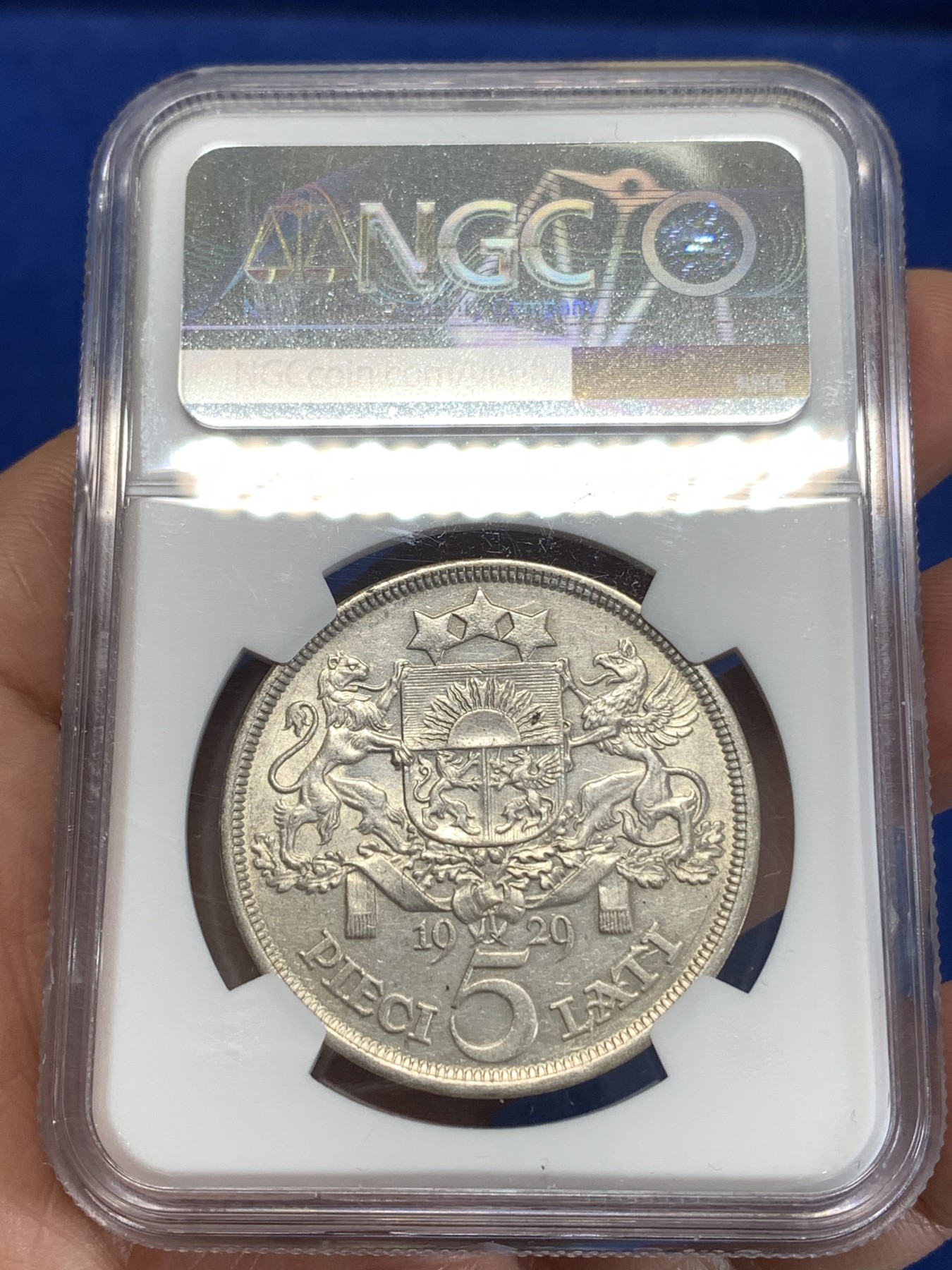 《竞宝斋》第263场-周日，周一 2场连拍 (全场包邮) NGC AUD 拉脱维亚1929年谷物女神5拉脱银币