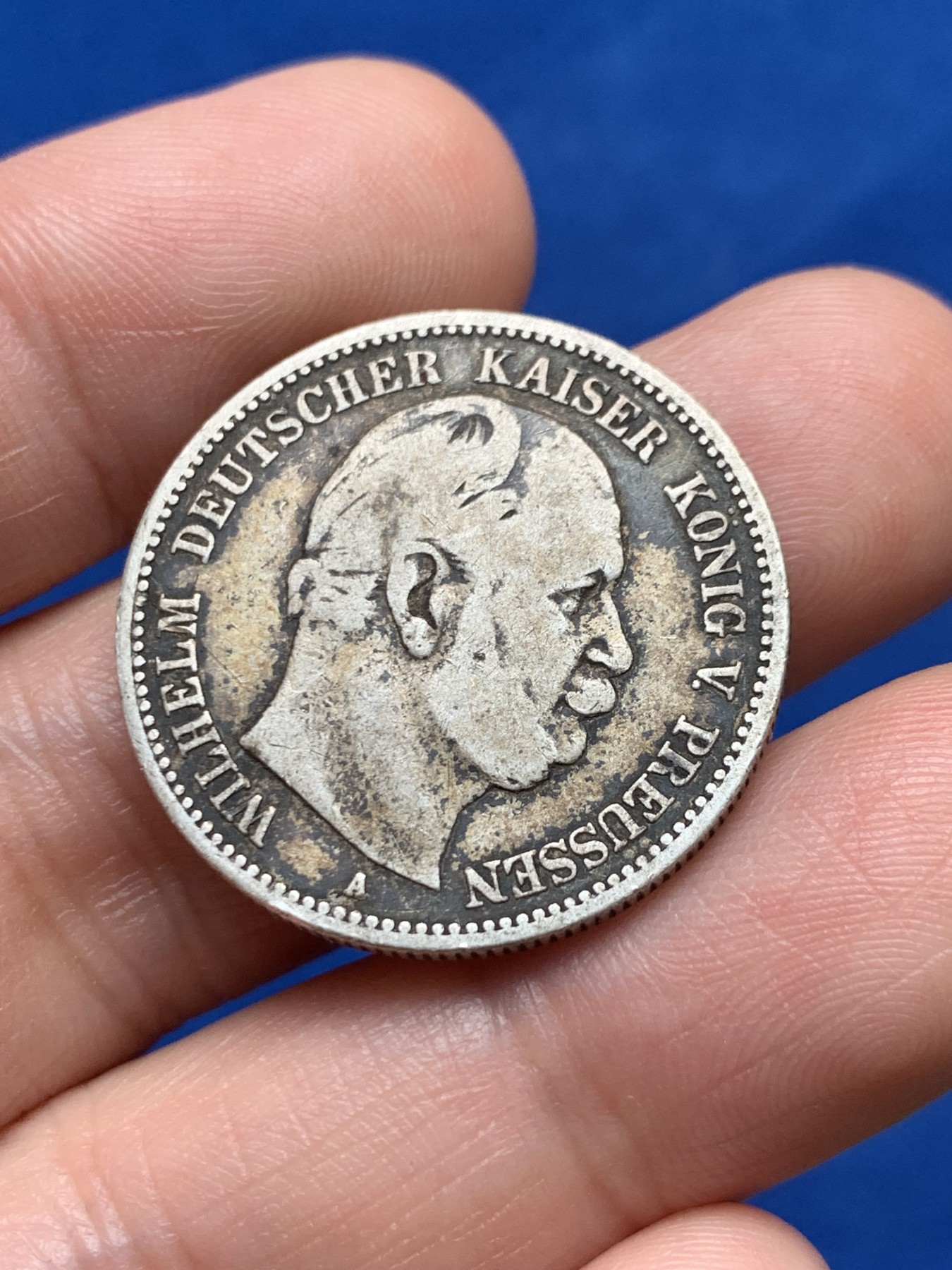 《竞宝斋》第263场-周日，周一 2场连拍 (全场包邮) 1876A德国威廉一世2马克银币，币制改革后首年版，克书价非常高