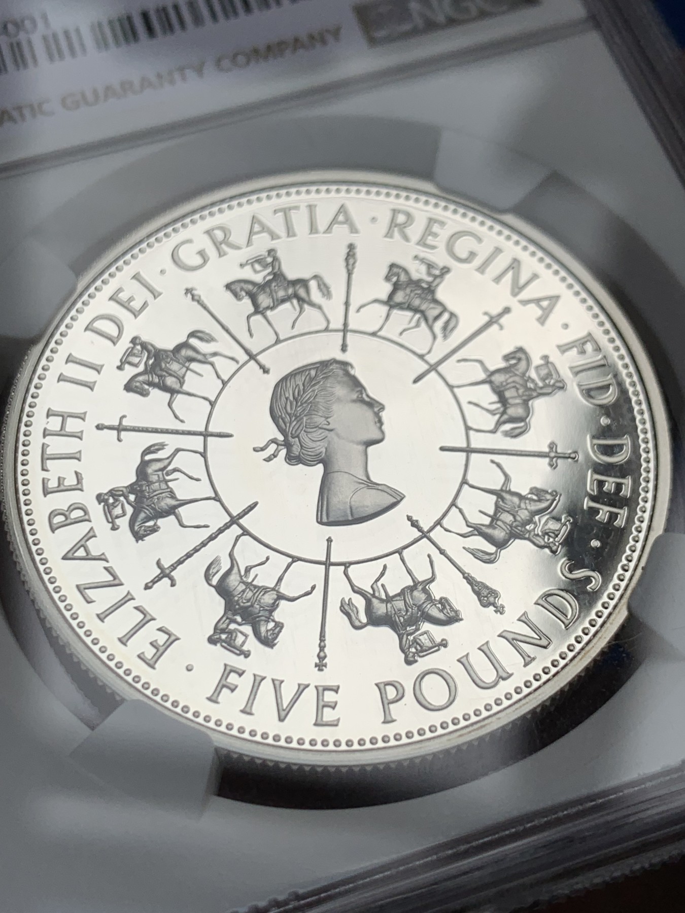 《竞宝斋》第263场-周日，周一 2场连拍 (全场包邮) NGC PF69UC 英国 1993年 女王伊丽莎白二世加冕40周年 5镑 银币（证书齐全，性价比超高）