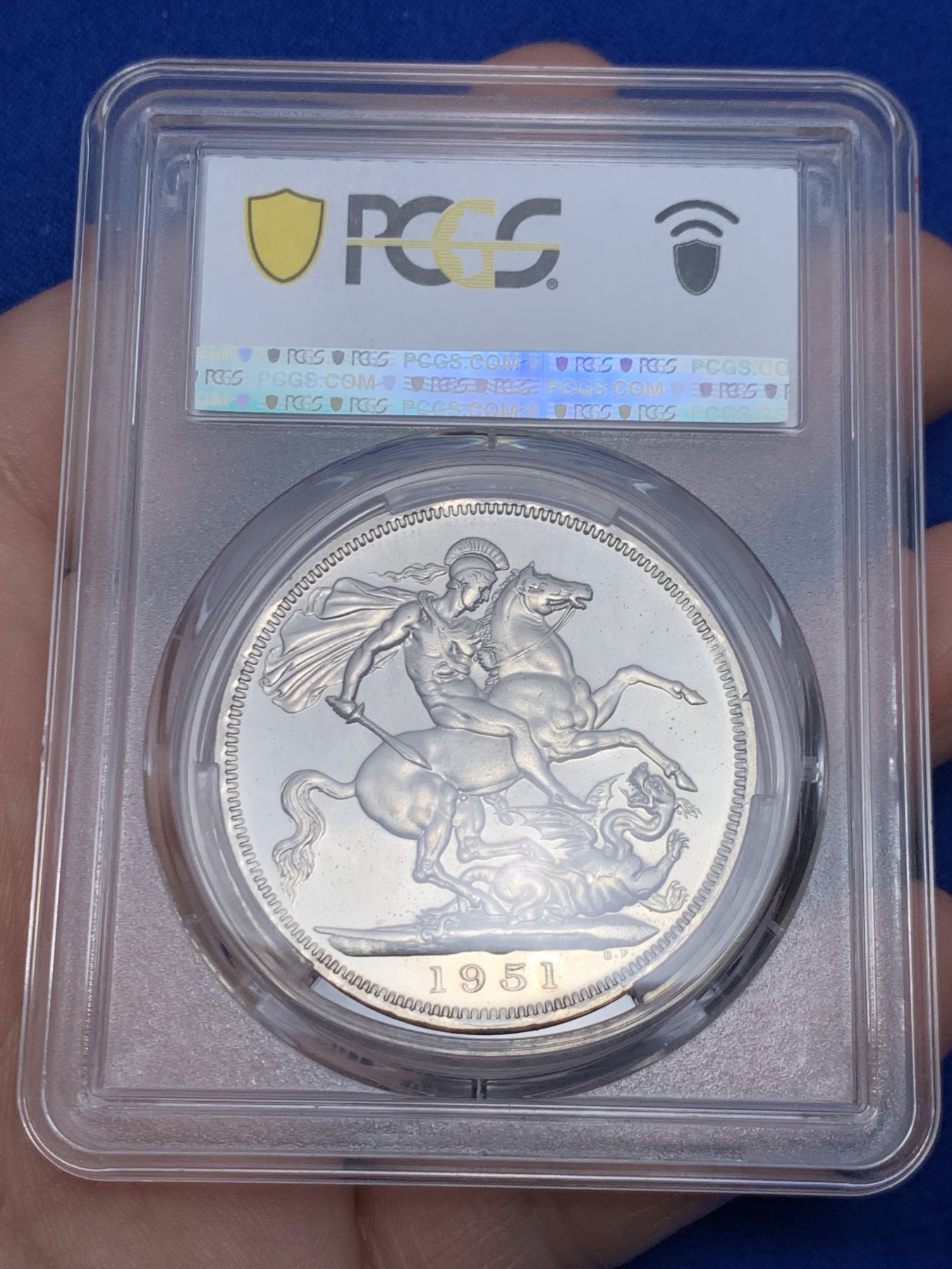 《竞宝斋》第263场-周日，周一 2场连拍 (全场包邮) PCGS PL65 英国1951乔治六世镍马剑 此币P家高分不容易 能评上65的不多 经典马剑的雄风尽在大英