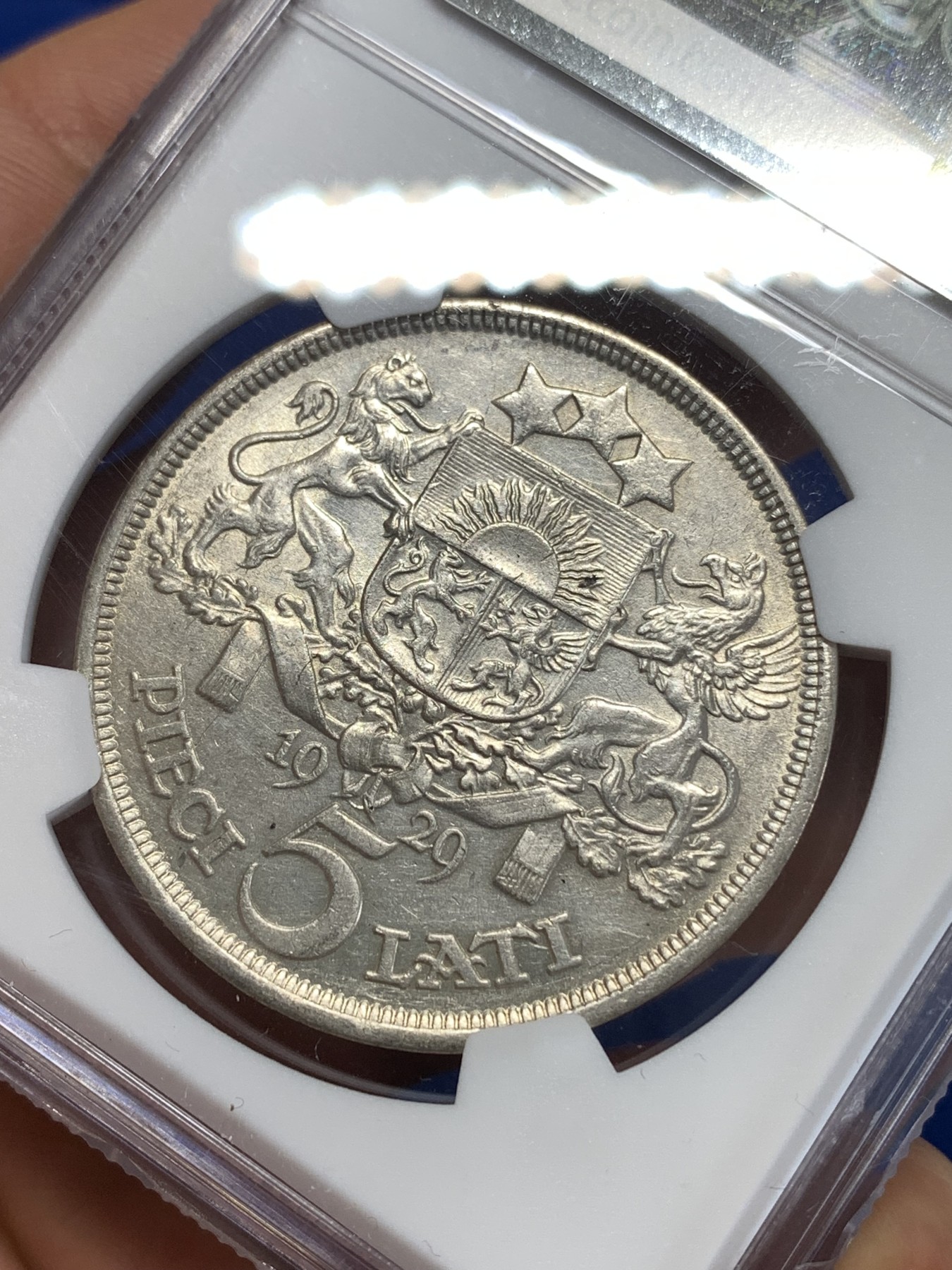 《竞宝斋》第263场-周日，周一 2场连拍 (全场包邮) NGC AUD 拉脱维亚1929年谷物女神5拉脱银币