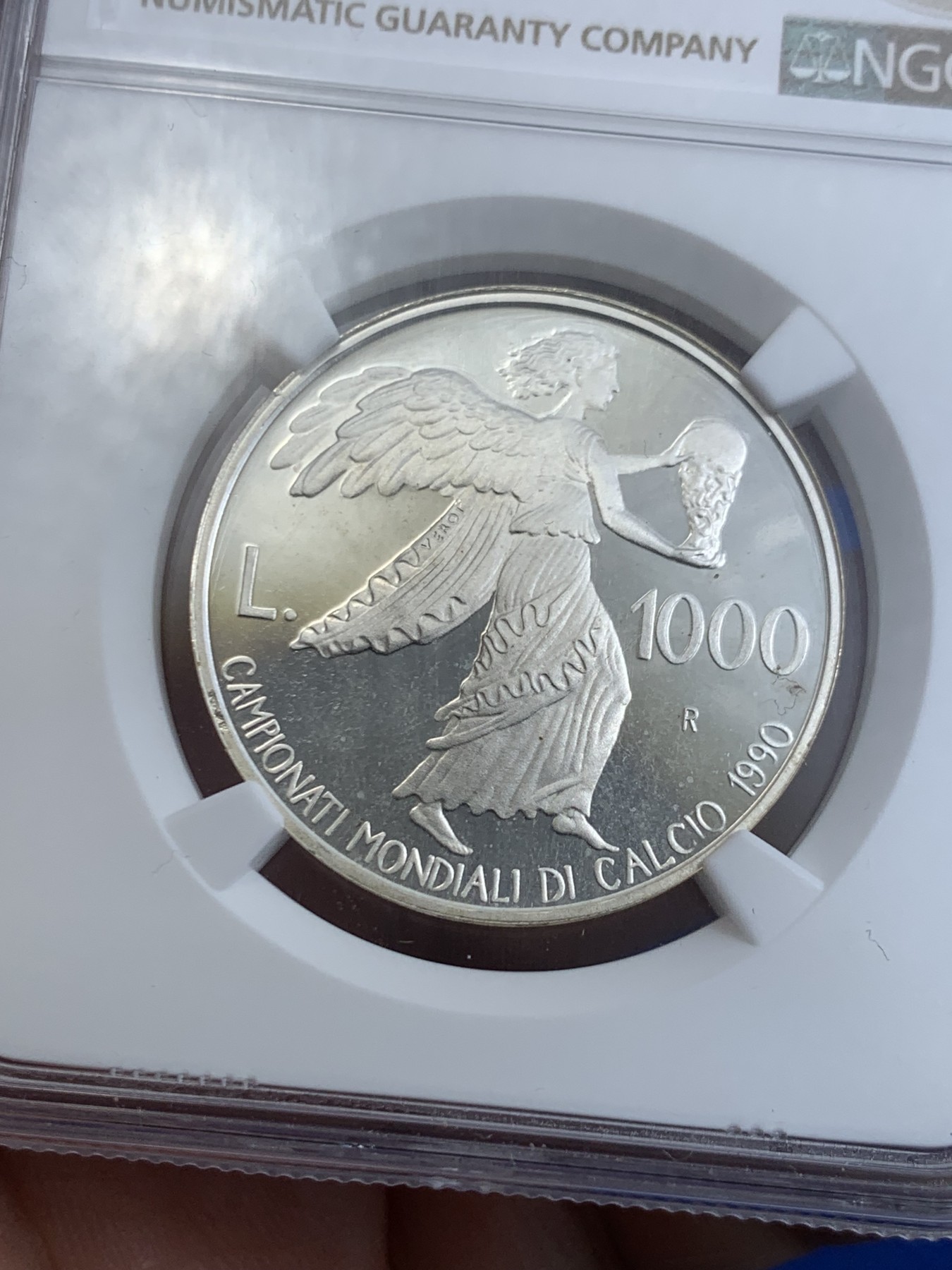 《竞宝斋》第263场-周日，周一 2场连拍 (全场包邮) NGC PF66UC 圣马力诺1990年世界杯纪念1000里拉银币 难忘的意大利之夏 米兰的模特 盛夏的意大利 1990经典世界杯