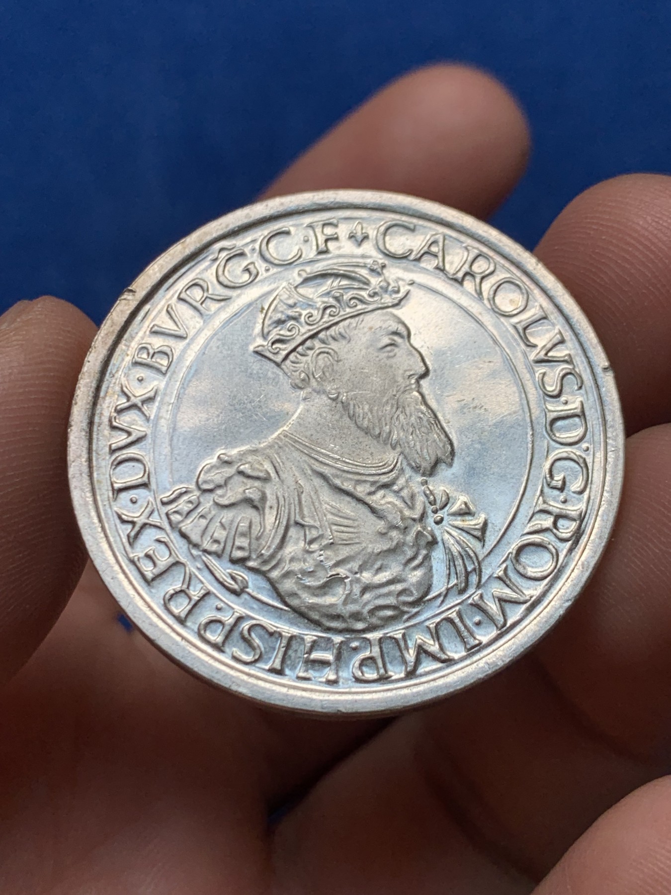 《竞宝斋》第264场-周日，周一 2场连拍 (全场包邮) 1987比利时罗马条约三十周年5欧元银币，背面查理曼大帝，22.85克，833银