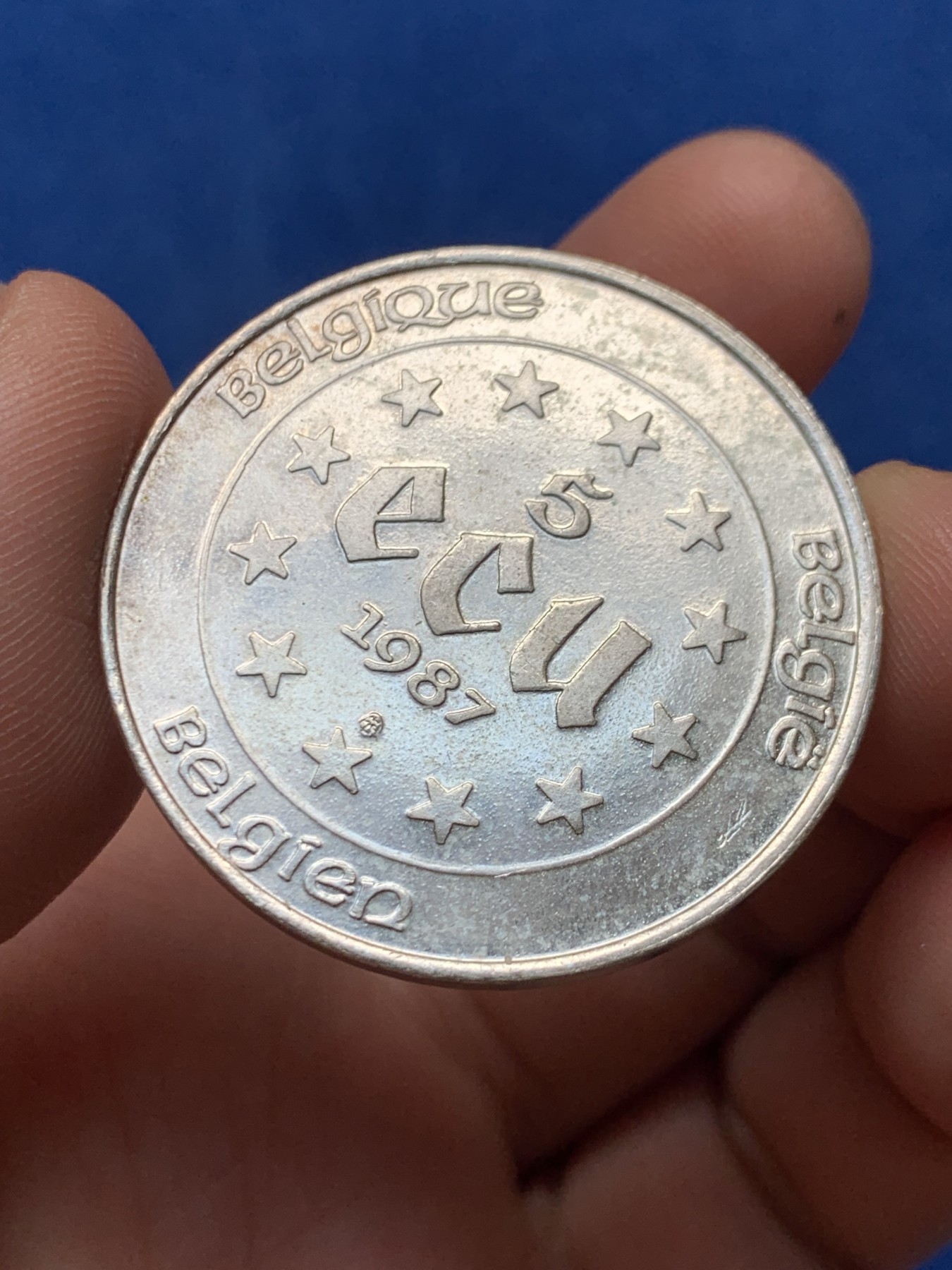 《竞宝斋》第264场-周日，周一 2场连拍 (全场包邮) 1987比利时罗马条约三十周年5欧元银币，背面查理曼大帝，22.85克，833银