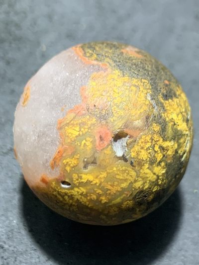 精美亚光冰飘风化纹战国红玛瑙手工雕刻金玉满堂大单珠一颗 精美亚光冰飘风化纹战国红玛瑙手工雕刻金玉满堂大单珠一颗