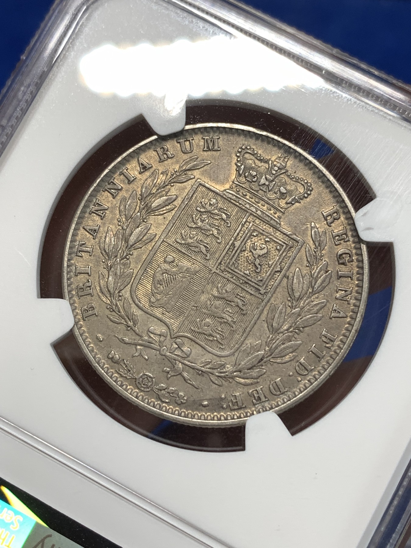 《竞宝斋》第264场-周日，周一 2场连拍 (全场包邮) NGC AU55 英国 1846年 半克朗 青年维多利亚 银币（经典的青年维多利亚头像，难得的好品）