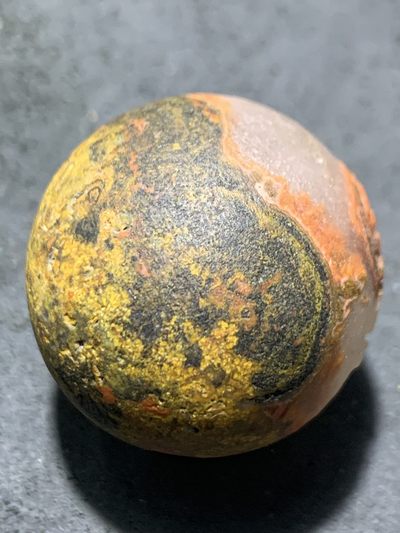 精美亚光冰飘风化纹战国红玛瑙手工雕刻金玉满堂大单珠一颗 精美亚光冰飘风化纹战国红玛瑙手工雕刻金玉满堂大单珠一颗