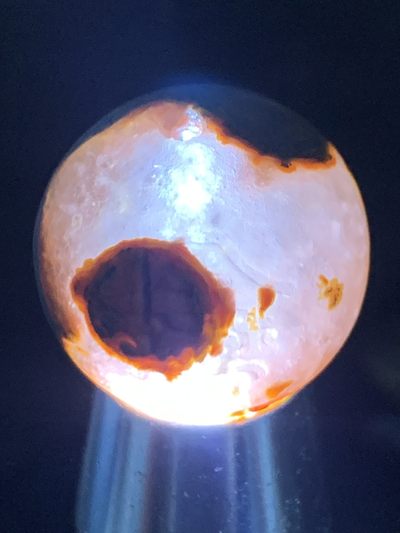 精美亚光冰飘风化纹战国红玛瑙手工雕刻金玉满堂大单珠一颗 精美亚光冰飘风化纹战国红玛瑙手工雕刻金玉满堂大单珠一颗