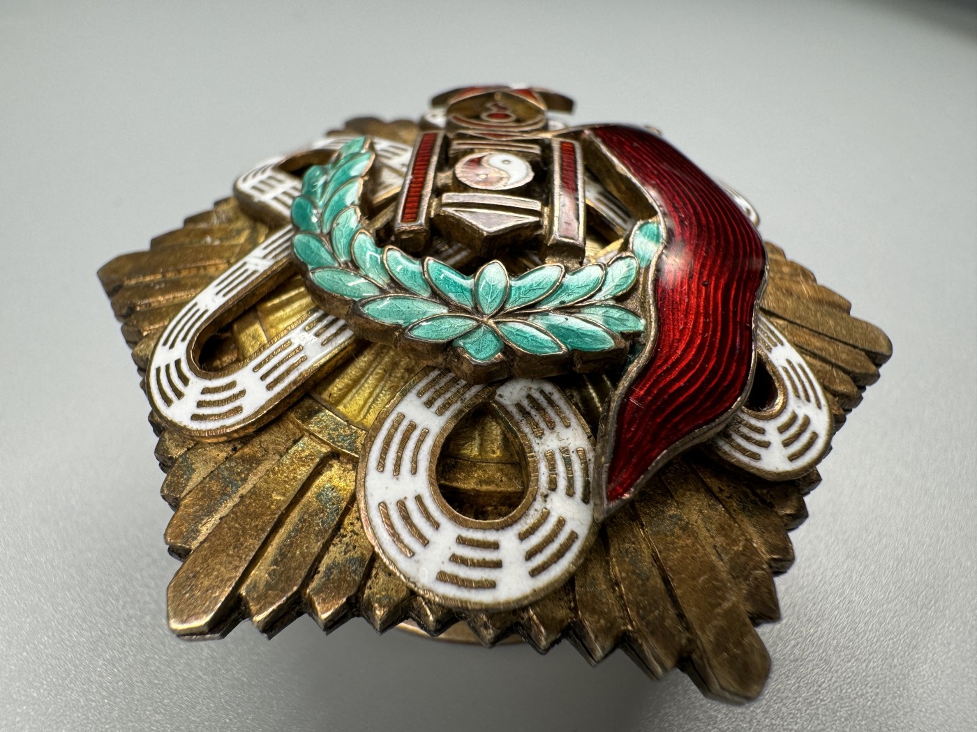 秋玥章舍第二期 劳动英勇红旗勋章393