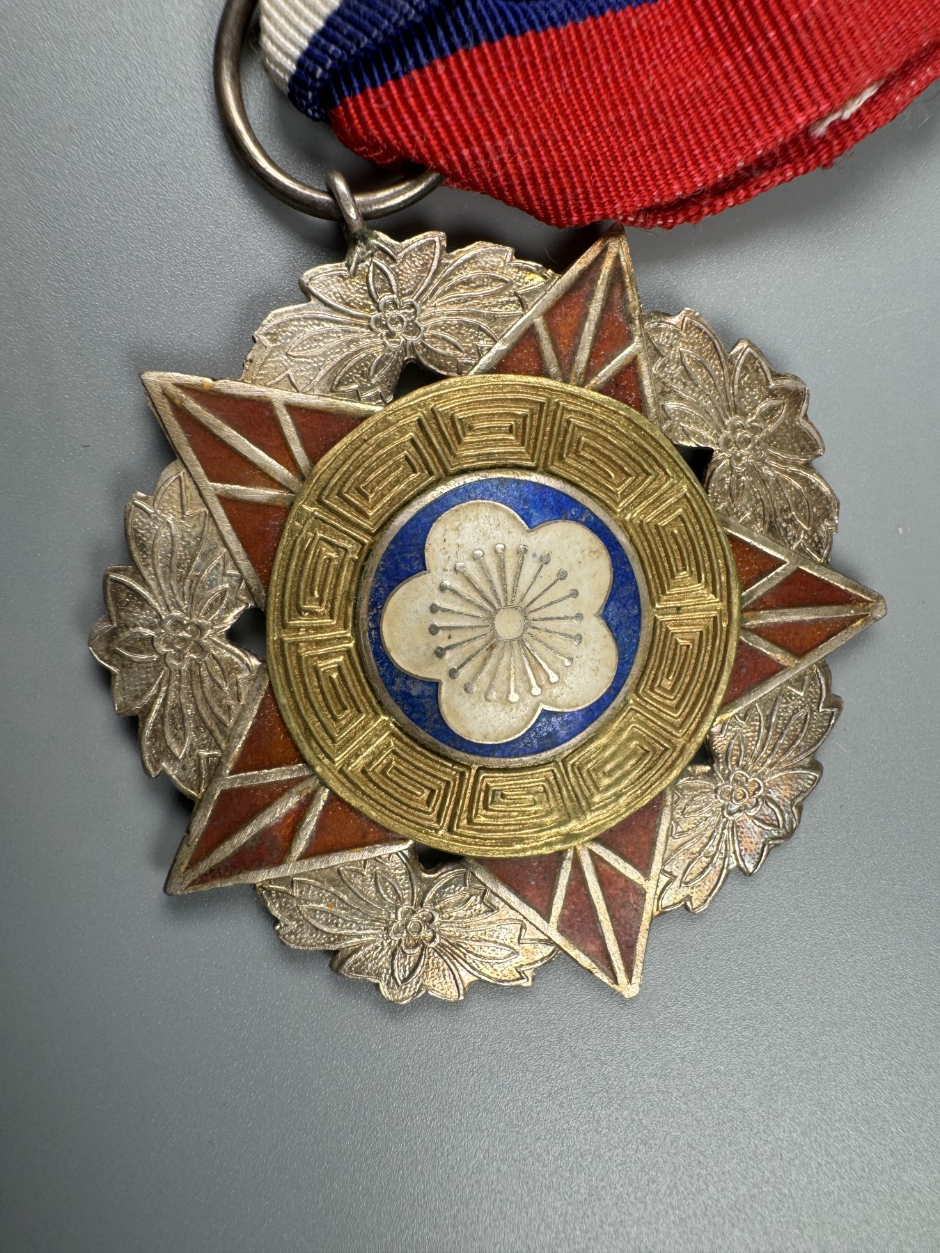 秋玥章舍第二期 27.陆海空军奖章甲种二等7287