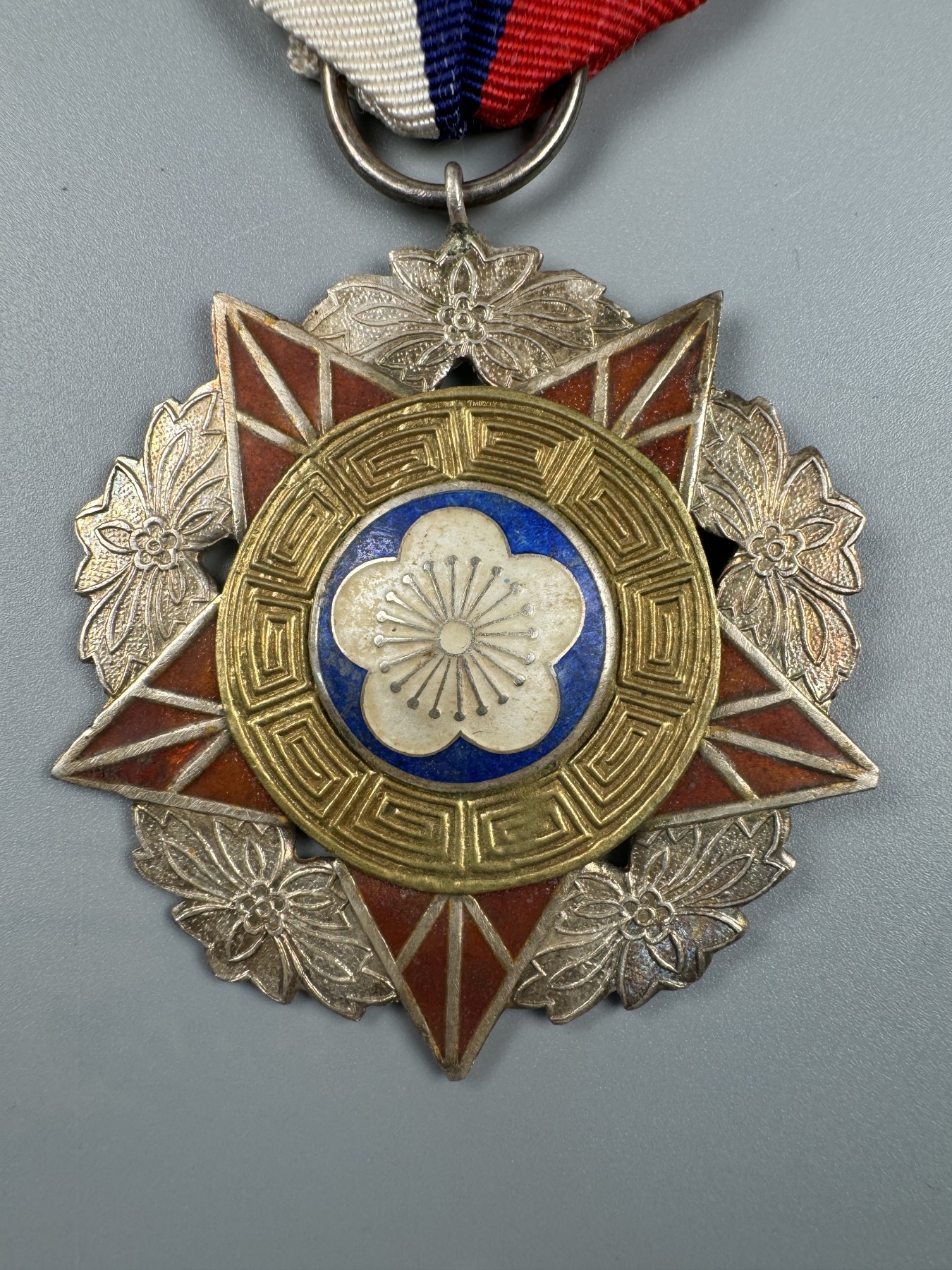 秋玥章舍第二期 27.陆海空军奖章甲种二等7287