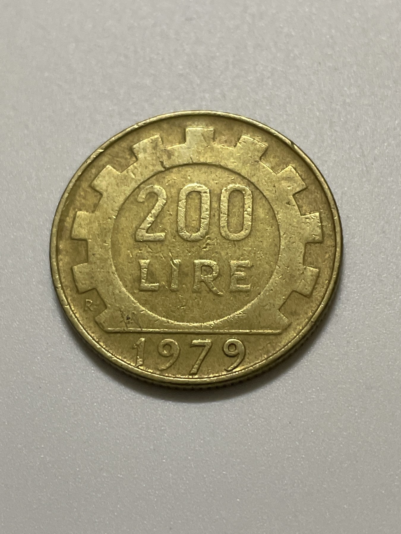 神仙姐姐散币好品专场第三十七期（无佣金满邮自动发出 1979年意大利200里拉