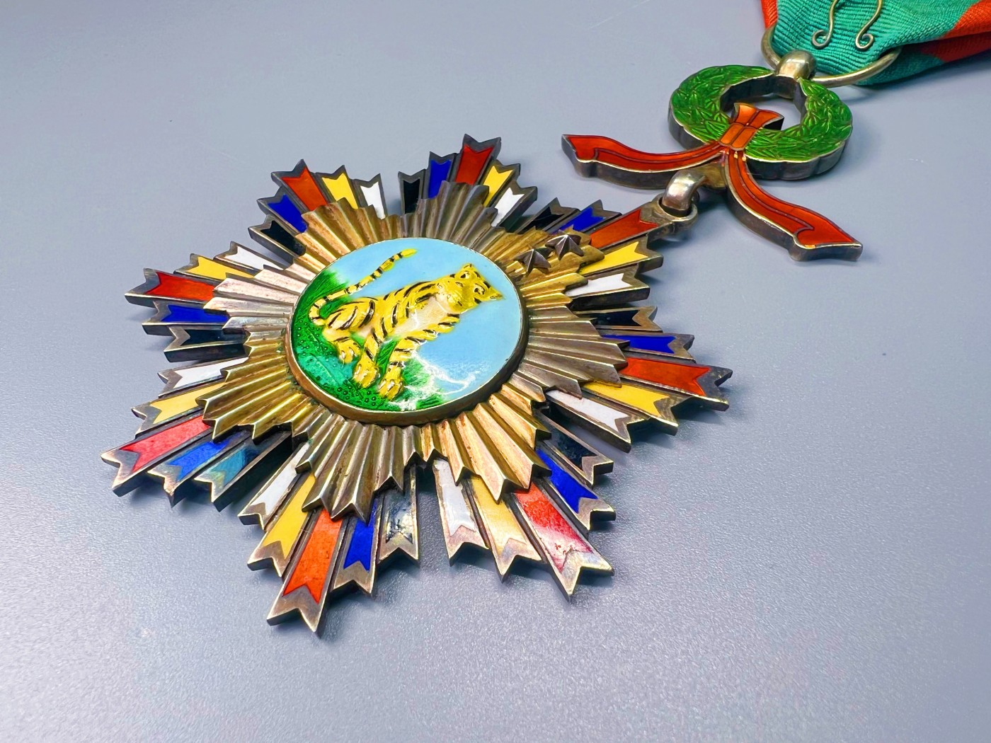 秋玥章舍第二期 57.五等文虎勋章