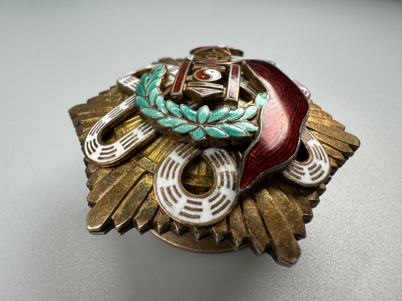 秋玥章舍第二期 劳动英勇红旗勋章393